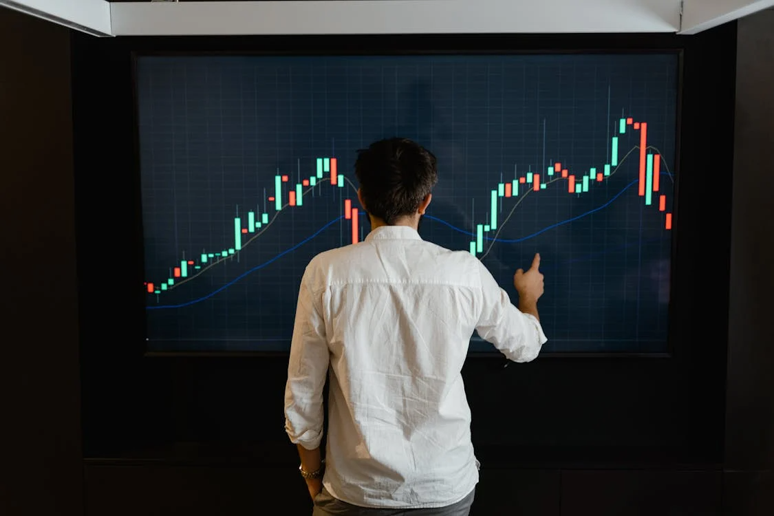 How Predictive Analytics Is Powering Smarter Customer Growth in PH Banking